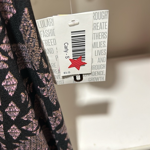NWT Lularoe elegant Carly - Picture 4 of 6